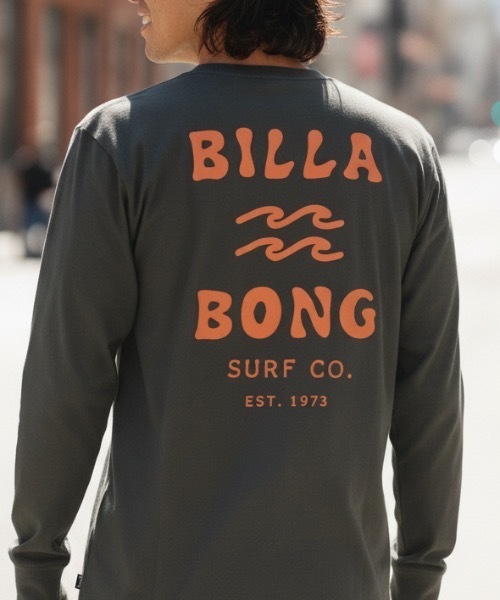 BILLABONG(ビラボン)の「BILLABONG メンズ ONE TIME ロンT 【2026年秋冬モデル】/ビラボンバックプリント長袖ロンT(Tシャツ/カットソー・メンズ・グリーン系その他/ブラック系その他/クリーム・LARGE/MEDIUM/SMALL/X-LARGE)」の2枚目の写真