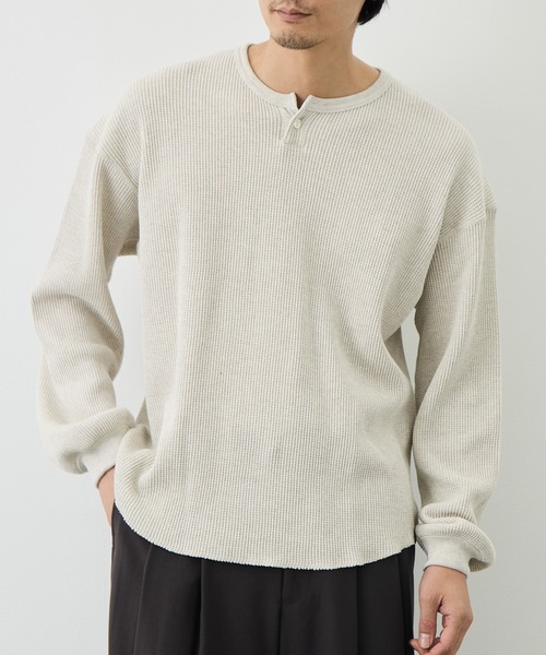 is-ness(イズネス)の「【is-ness/イズネス】Thermal Henley Long-sleeve Shirt(Tシャツ/カットソー・メンズ・ブラック/オフホワイト・L/M)」の2枚目の写真