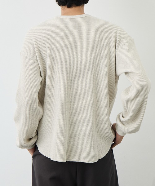 is-ness(イズネス)の「【is-ness/イズネス】Thermal Henley Long-sleeve Shirt(Tシャツ/カットソー・メンズ・ブラック/オフホワイト・L/M)」の13枚目の写真