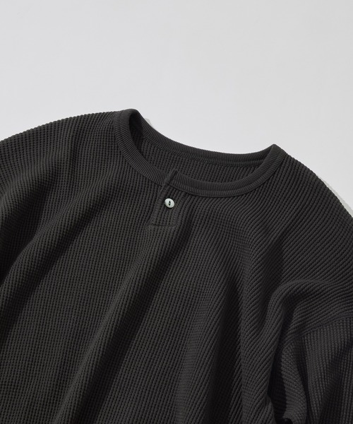 is-ness(イズネス)の「【is-ness/イズネス】Thermal Henley Long-sleeve Shirt(Tシャツ/カットソー・メンズ・ブラック/オフホワイト・L/M)」の8枚目の写真