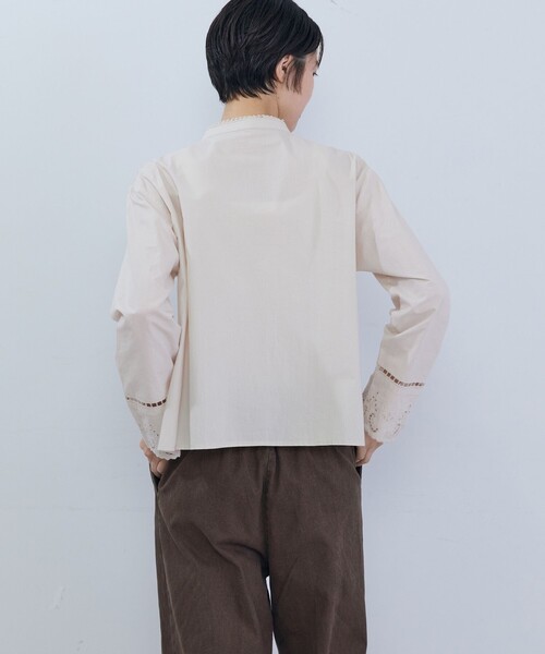 ADIEU TRISTESSE(アデュートリステス)の「インドポプリンレースブラウス(シャツ/ブラウス・レディース・アイボリー/ブラック・38)」の14枚目の写真