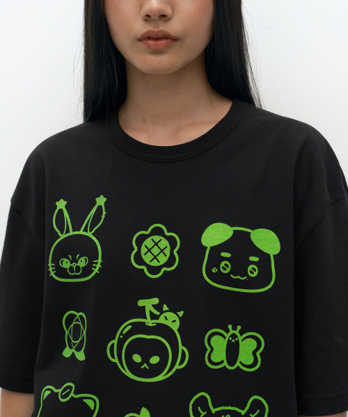 MUSINSA STANDARD WOMAN（ムシンサスタンダードウーマン）の「[NCT 127 コラボ] BLINGY ソムムンチル Tシャツ [ブラック]（Tシャツ/カットソー・レディース・その他・MEDIUM/SMALL）」の4枚目の写真