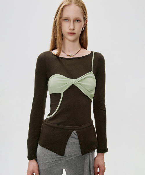 KIMZISU(キムジス)の「Twisted Bra Layer T-shirt_BROWN(Tシャツ/カットソー・レディース・ブラウン・SMALL/MEDIUM)」の5枚目の写真
