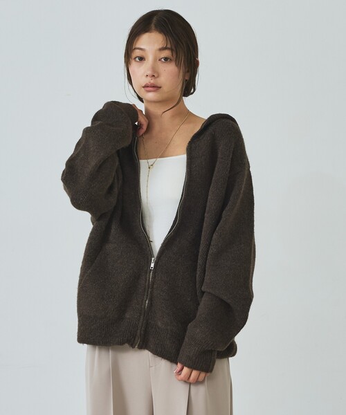 abahouse mavie(アバハウスマヴィ)の「ニットジップパーカー(ニット/セーター・レディース・ブラウン/グレイッシュベージュ/グレー・フリー)」の16枚目の写真