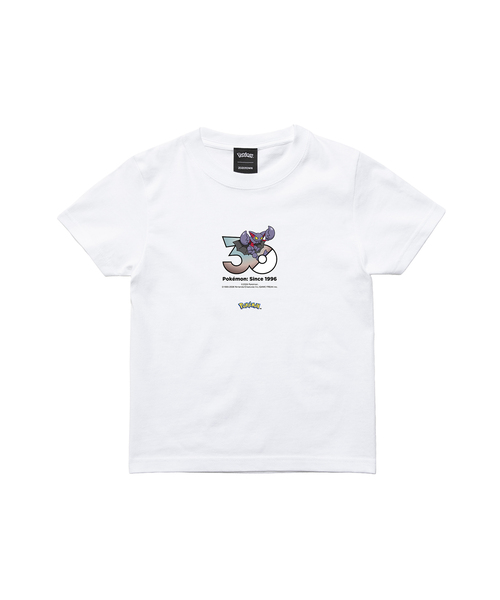 ZOZOSPOT（ゾゾスポット）の「Pokemon 30th Anniversary 1025 T-shirt 「グライオン」（Tシャツ/カットソー・レディース・ホワイト・SMALL/MEDIUM/LARGE/X-LARGE/XX-LARGE/XXX-LARGE/100cm/110cm/120cm/130cm/140cm/150cm/160cm）」の2枚目の写真
