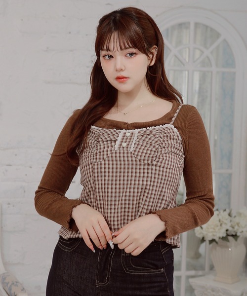 Anely(アネリー)の「【2点セット】 チェック柄シャーリングキャミソール×リブカーディガン(その他トップス・レディース・ブラック/レッド/ブラウン・FREE)」の11枚目の写真