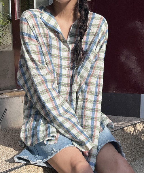 FAVORITO(ファヴォリート)の「クルーネックチェック柄シャツ(シャツ/ブラウス・レディース・ブラウン/ブルー・F)」の8枚目の写真