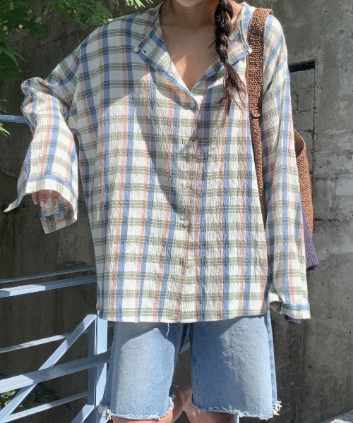 FAVORITO(ファヴォリート)の「クルーネックチェック柄シャツ(シャツ/ブラウス・レディース・ブラウン/ブルー・F)」の20枚目の写真