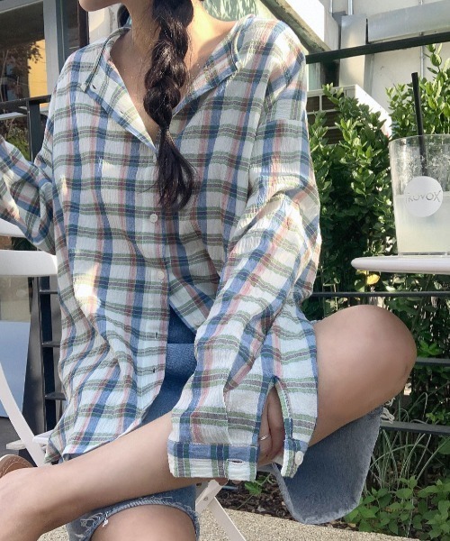 FAVORITO(ファヴォリート)の「クルーネックチェック柄シャツ(シャツ/ブラウス・レディース・ブラウン/ブルー・F)」の22枚目の写真
