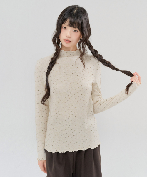 CHASECULT(チェイスカルト)の「レディース フラワーフリル ハーフネック Tシャツ-FFZG5152C0M(Tシャツ/カットソー・レディース・ベージュ・85)」の3枚目の写真