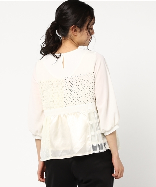 merlot plus（メルロープリュス）の「異素材パッチワークブラウス5800（シャツ/ブラウス・レディース・ブラック/ベージュ・FREE）」の5枚目の写真