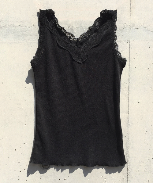 PAGEBOY（ページボーイ）の「レースキャミソール（キャミソール・レディース・オフホワイト/杢グレー/ブラック・FREE）」の3枚目の写真