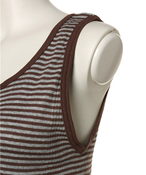 SHIPS for women（シップスフォーウィメン）の「miller:ボーダー タンクトップ（タンクトップ・レディース・ナチュラル/ブラック/ブラウン/グリーン/レンガ/ライトグレー/レッド/ライトブルー/オフホワイト・ONE SIZE）」の13枚目の写真