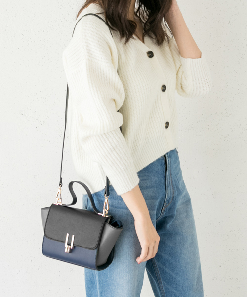 RODE SKO（ロデスコ）の「MIES シングルショルダーバッグ（ショルダーバッグ・レディース・ネイビー/キャメル/レッド系その他・ONE）」の2枚目の写真