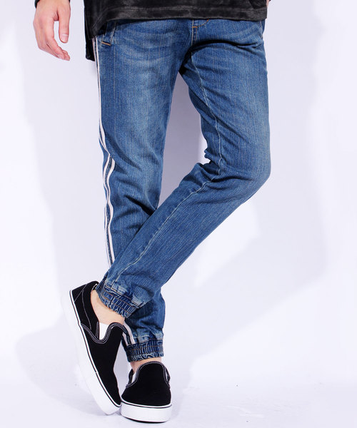 8(eight)(エイト)の「ライン入り スキニーデニム ジーンズ ジョガーパンツ (デニムパンツ・メンズ・サックスブルー/ブルー・MEDIUM/LARGE)」の2枚目の写真