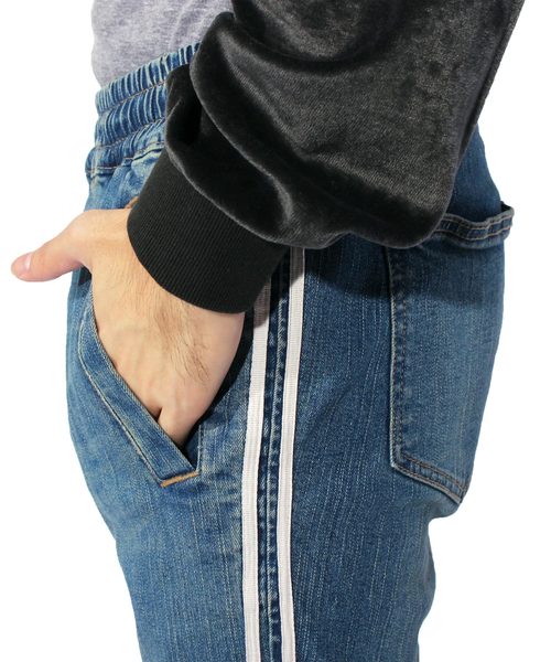8(eight)(エイト)の「ライン入り スキニーデニム ジーンズ ジョガーパンツ (デニムパンツ・メンズ・サックスブルー/ブルー・MEDIUM/LARGE)」の17枚目の写真