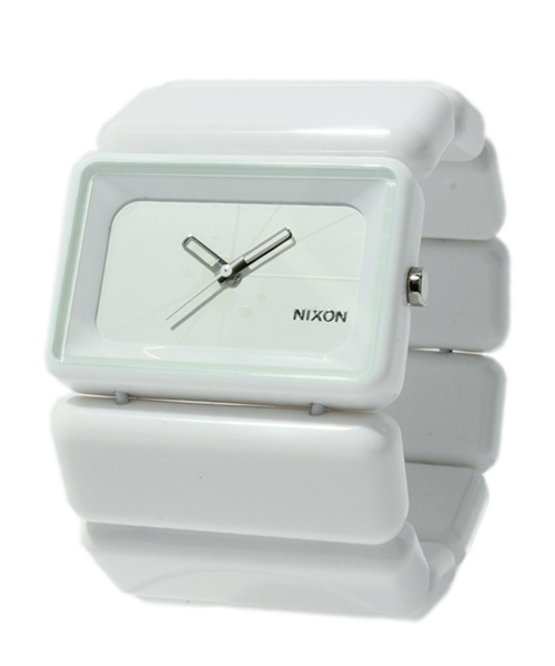 WHO'S WHO gallery（フーズフーギャラリー）の「【NIXON】 VEGA（アナログ腕時計・レディース・ブラック/ホワイト/ピンク/ブルー/ブラウン・FREE）」の3枚目の写真