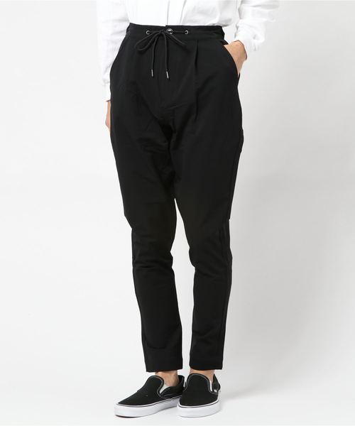 Hub&Spoke（ハブアンドスポーク）の「ストレッチテーパードパンツ（その他パンツ・メンズ・ブラック/ベージュ/グレー/ネイビー・MEDIUM/LARGE/X-LARGE）」の8枚目の写真
