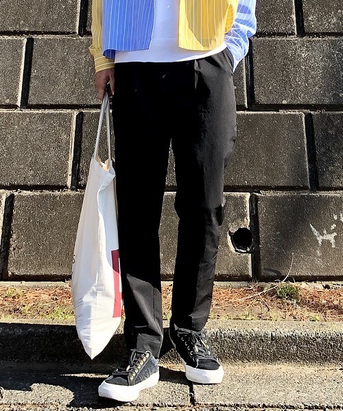 Hub&Spoke（ハブアンドスポーク）の「ストレッチテーパードパンツ（その他パンツ・メンズ・ブラック/ベージュ/グレー/ネイビー・MEDIUM/LARGE/X-LARGE）」の15枚目の写真