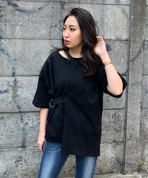 ENVYM（アンビー）の「ネックポイントベルトＴ－ＳＨ（Tシャツ/カットソー・レディース・ホワイト/ブラック・FREE）」の10枚目の写真