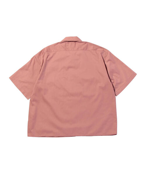 Dickies（ディッキーズ）の「＜Dickies × monkey time＞ CROPPED WORK SHIRT SS/クロップドシャツ（シャツ/ブラウス・メンズ・ブラウン/ブラック/ライトピンク・MEDIUM/LARGE/SMALL）」の4枚目の写真
