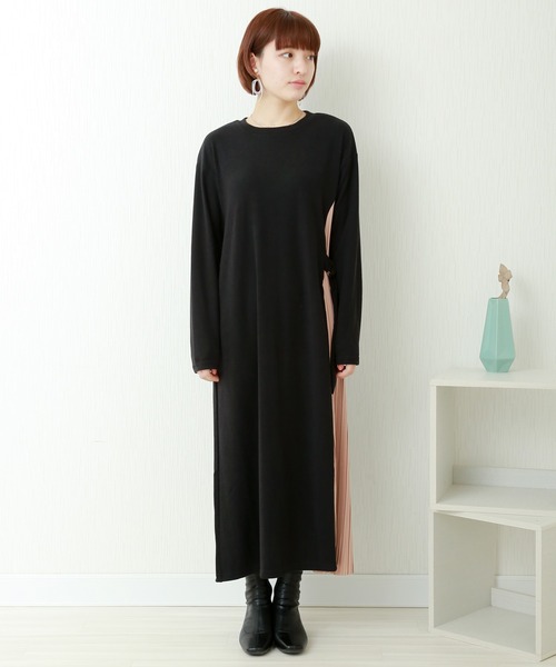 libelle more（リベル モア）の「サイドプリーツワンピース（ワンピース・レディース・ベージュ系その他/ブラック系その他2/ブラック系その他/ブルーグレー/ブラック系その他3/ブラック系その他4/ベージュ系その他2・FREE）」の21枚目の写真