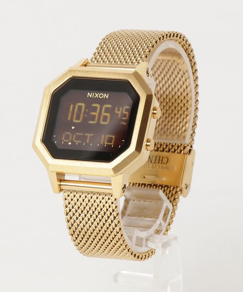 NIXON（ニクソン）の「THE SIREN MILANESE（アナログ腕時計・レディース・ブラック/ゴールド・ONE SIZE）」の2枚目の写真