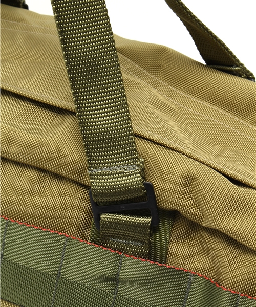 BEAMS F（ビームスエフ）の「BRIEFING / 