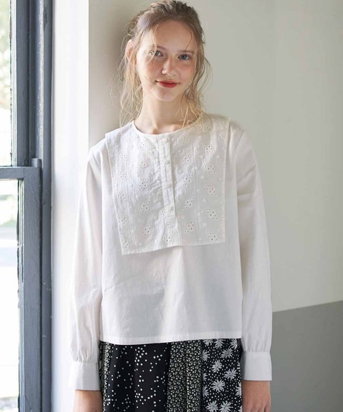 スクエアデザインがアクセント ホワイトブラウス シャツ ブラウス シロップ シロップ のファッション通販 Zozotown