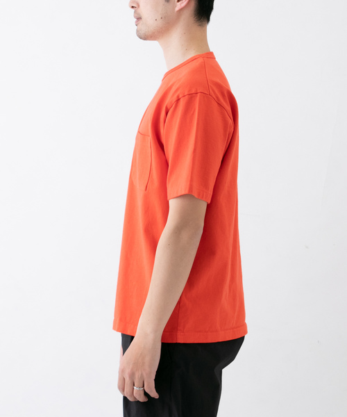 WORK NOT WORK URBAN RESEARCH(ワークノットワークアーバンリサーチ)の「WORK NOT WORK スーパーヘヴィーポケットTシャツ(Tシャツ/カットソー・メンズ・ブラック/オフホワイト/オレンジ/ミント・SMALL/MEDIUM/LARGE/X-LARGE)」の6枚目の写真