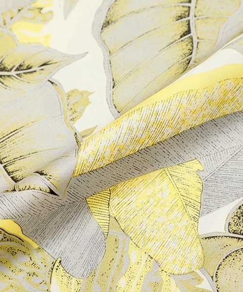 LE VERNIS(ル・ベルニ)の「LE VERNIS(ル・ベルニ)ボタニカルスカーフ(バンダナ/スカーフ・レディース・イエロー/ブラウン・FREE)」の8枚目の写真