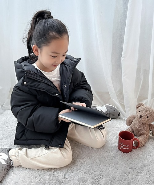 Java(ジャバ)の「《JaVa ジャバコラボ》キッズ 親子お揃い リンクコーデにぴったり フェイクダウンショート丈フード付きブルゾン(ダウンジャケット/コート・キッズ・ブラック/アイボリー/ブラウン・130/140/150/160)」の14枚目の写真