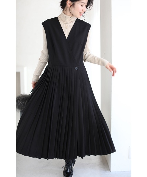 Pave Cawaii カワイイ のワンピース 上質な生地で仕立てたカシュクールプリーツミディアムワンピース Wbe ワンピース 上質な生地で仕立てたカシュクールプリーツミディアムワンピース ワンピース Cawaii カワイイ のファッション 本店は の