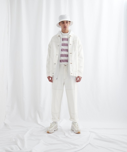 EMMA CLOTHES（エマクローズ）の「ユーティリティ ニーパッチステッチテーパードワイドバギーデニムパンツ EMMA CLOTHES（デニムパンツ・メンズ・インディゴブルー/ホワイト・M/L）」の3枚目の写真