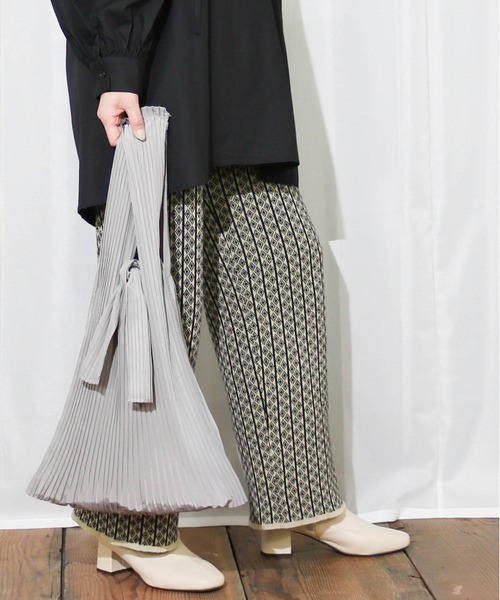 Per sist ence（パーシエンス）の「Per sist ence/パーシエンス　プリーツバッグ（トートバッグ・レディース・ライトブルー/ブラック/ベージュ/グレー・FREE）」の10枚目の写真