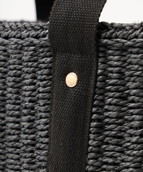 LEPSIM（レプシィム）の「ペーパーミニＴＯＴＥ　929438（ショルダーバッグ・レディース・ブラック/ベージュ/グレイッシュベージュ・ONE SIZE）」の7枚目の写真