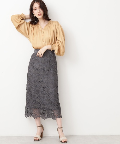 N.（N. Natural Beauty Basic）（エヌエヌナチュラルビューティーベーシック）の「◆サテンシャーリングスリーブブラウス（シャツ/ブラウス・レディース・オレンジ/オフホワイト/ラベンダー・MEDIUM）」の4枚目の写真