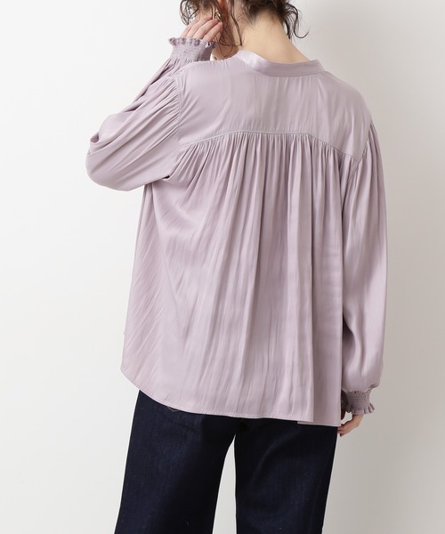 N.（N. Natural Beauty Basic）（エヌエヌナチュラルビューティーベーシック）の「◆サテンシャーリングスリーブブラウス（シャツ/ブラウス・レディース・オレンジ/オフホワイト/ラベンダー・MEDIUM）」の10枚目の写真