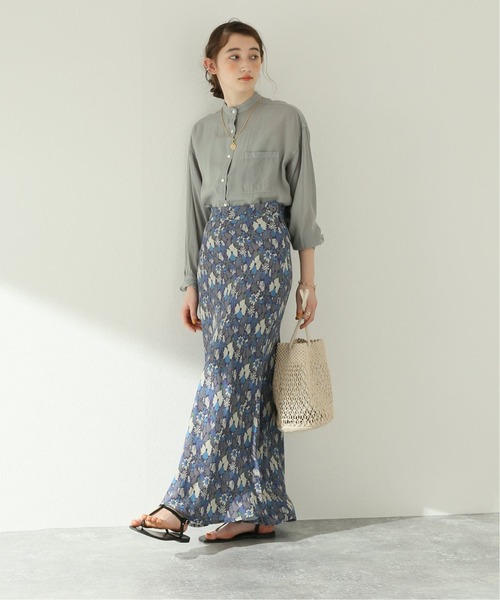 JOURNAL STANDARD relume（ジャーナルスタンダード　レリューム）の「レトロフラワープリントマーメイドスカート◆（スカート・レディース・ネイビー/イエロー・38/36）」の9枚目の写真