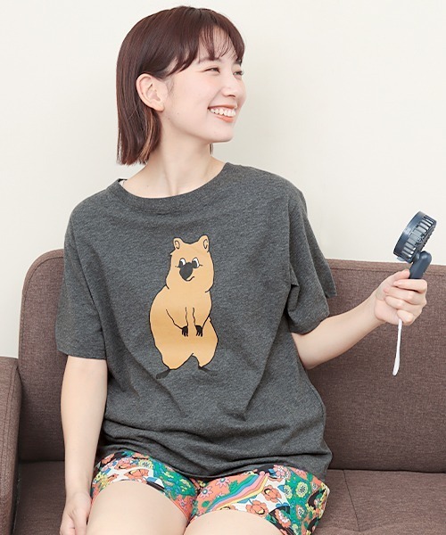 チチカカ（チチカカ）の「クウォッカTシャツ（Tシャツ/カットソー・レディース・チャコールグレー/ピンク・FREE）」の2枚目の写真