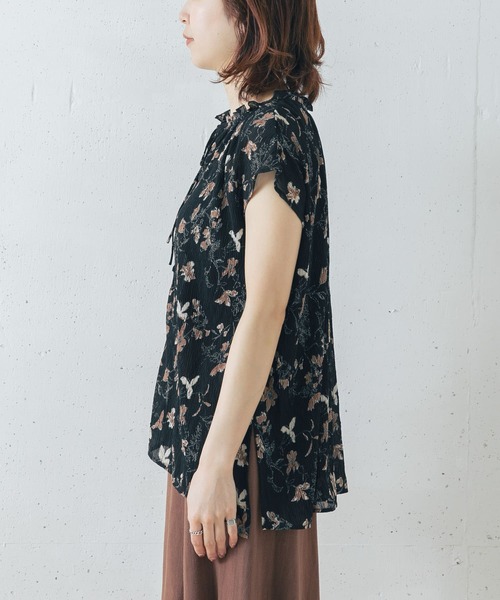URBAN RESEARCH ROSSO(アーバンリサーチロッソ)の「ヨウリュウフラワーブラウス(シャツ/ブラウス・レディース・ブラック/アイボリー・FREE)」の14枚目の写真
