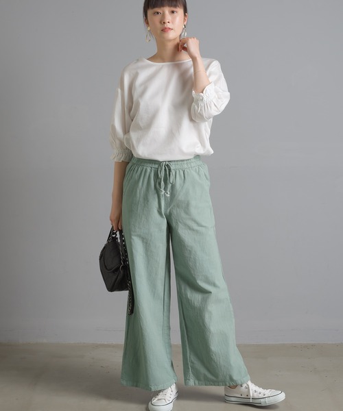 OMNES Another Edition（オムネス アナザーエディション）の「製品洗い綿サテン ボリューム袖2wayプルオーバーシャツ（シャツ/ブラウス・レディース・ホワイト/ブラウン系その他・FREE）」の11枚目の写真