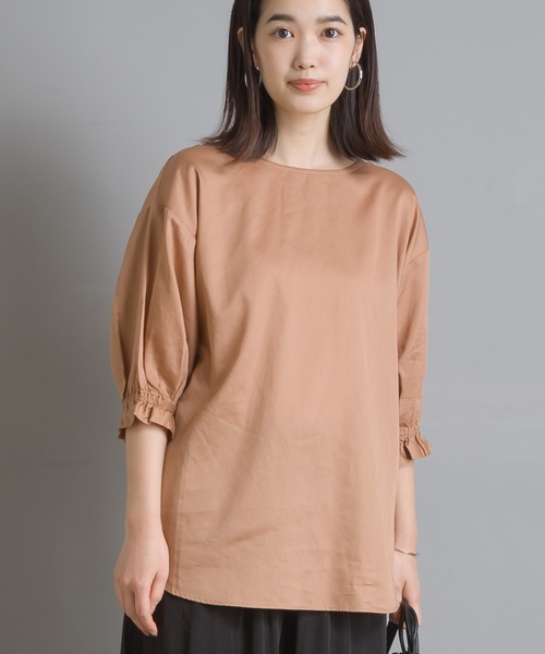 OMNES Another Edition（オムネス アナザーエディション）の「製品洗い綿サテン ボリューム袖2wayプルオーバーシャツ（シャツ/ブラウス・レディース・ホワイト/ブラウン系その他・FREE）」の13枚目の写真