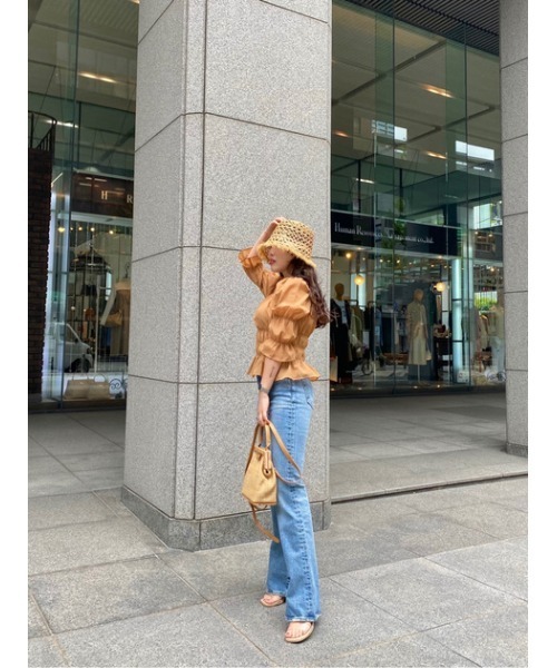 MOUSSY（マウジー）の「SHIRRING ブラウス（シャツ/ブラウス・レディース・ライトパープル/キャメル/ダークブラウン・FREE）」の17枚目の写真