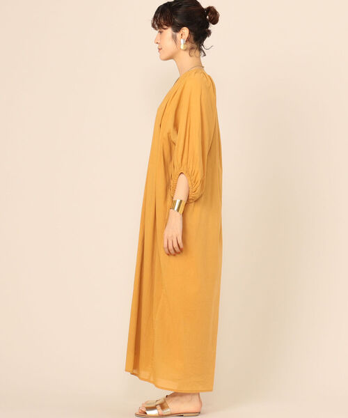 NOLLEY’S(ノーリーズ)の「【TORRAZZO DONNA/ トラッゾドンナ】カフタンワンピース(ワンピース・レディース・ホワイト/ブラック/マスタード・38)」の15枚目の写真