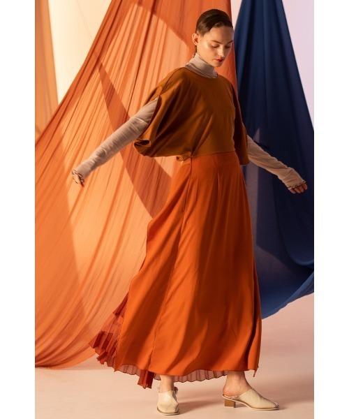 AULA AILA(アウラアイラ)の「ツイストバックドレス(ドレス・レディース・ブラック/オレンジ/カーキ・1/0)」の7枚目の写真