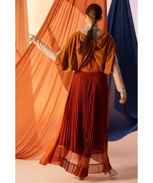 AULA AILA(アウラアイラ)の「ツイストバックドレス(ドレス・レディース・ブラック/オレンジ/カーキ・1/0)」の13枚目の写真