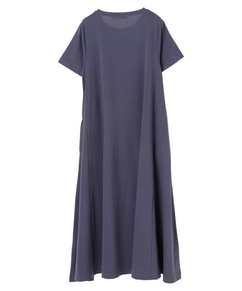 AMERICAN HOLIC（アメリカンホリック）の「クルーネックカットフレアワンピース（ワンピース・レディース・ブラック/ネイビー/マスタード/グレイッシュベージュ・M/L）」の18枚目の写真