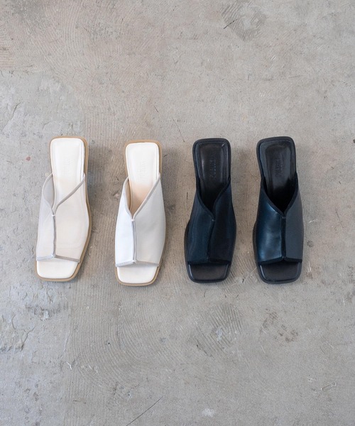 PUBLUX（パブリュクス）の「【PUBLUX/パブリュクス】センターシームミュールサンダル　シアー&フェイクレザー　カバードサンダル（サンダル・レディース・ホワイト/ブラック/ホワイト系その他/ブラック系その他・23.5cm/24.5cm/23.0cm/24.0cm）」の20枚目の写真