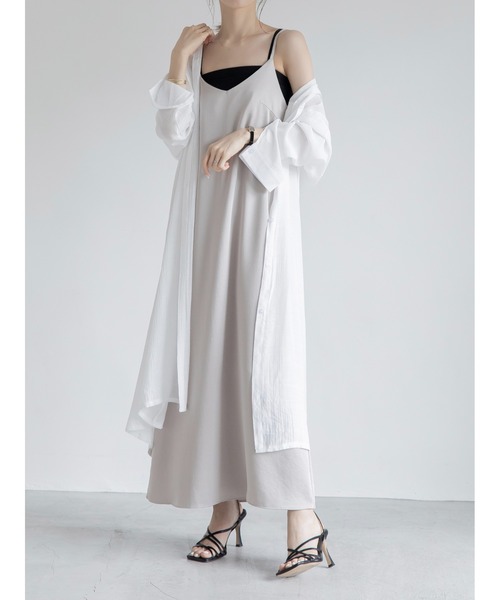 amel（エイメル）の「サテンロングキャミドレス（ワンピース・レディース・グレイッシュベージュ・FREE）」の7枚目の写真